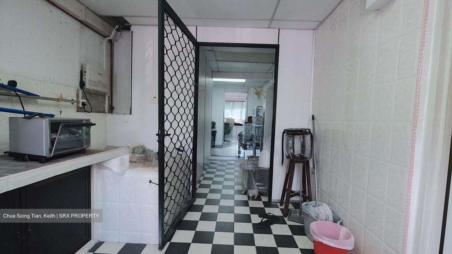 New Upper Changi Road (D16), Shop House #503384671
